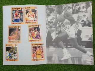 Álbum Los 100 Gigantes del Basket Mundial