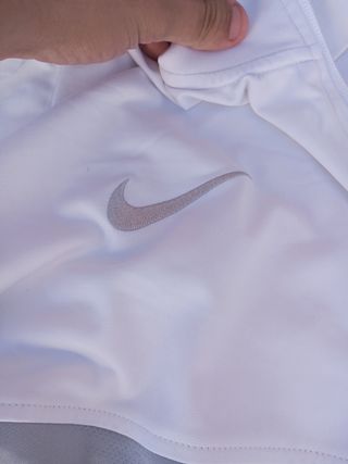 Chaqueta Nike Fútbol Gris y Blanca