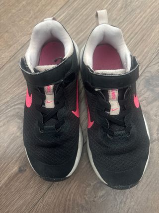 Zapatillas Nike niña negras y rosas