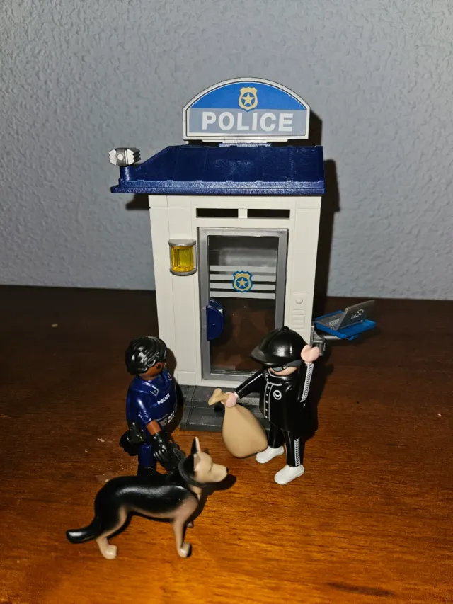 Comisaría Policía Playmobil con figuras