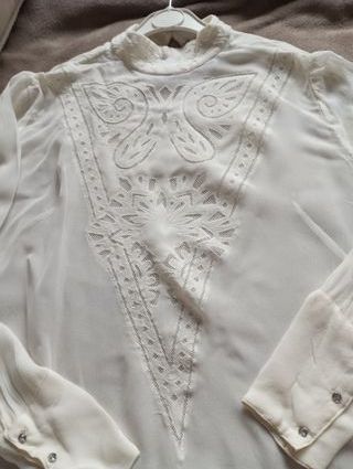 Blusa de encaje 