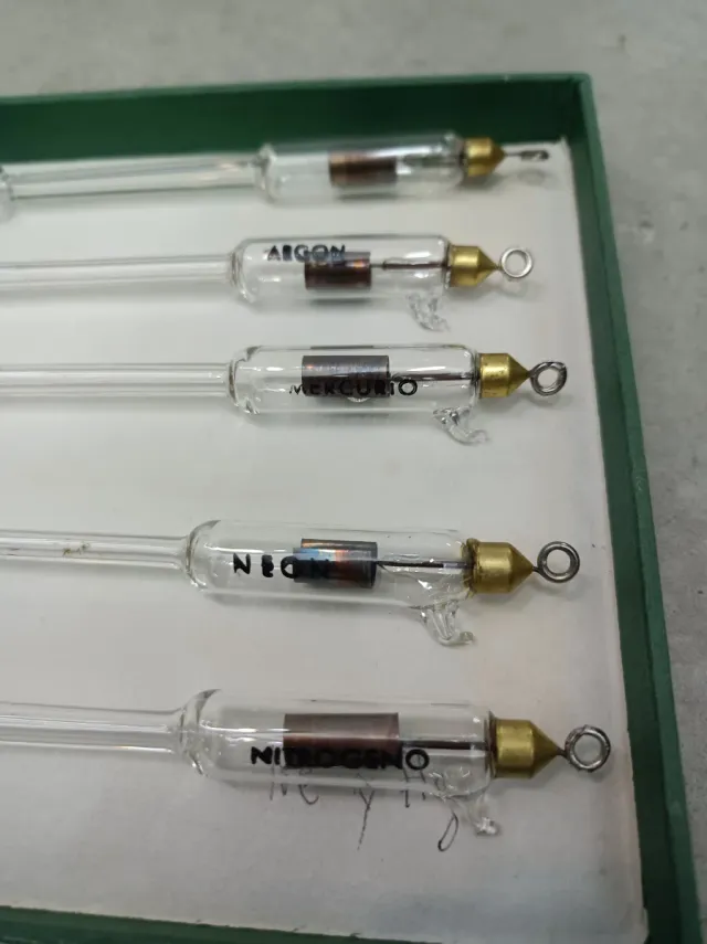 Tubos de descarga Geissler