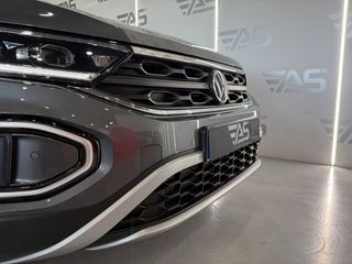 Volkswagen T-Roc Life 1.5 TSI 110kW (150CV) - MANUAL