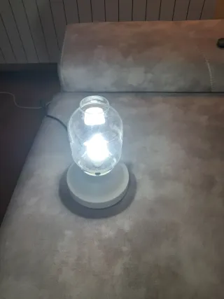 Lámpara de mesa 