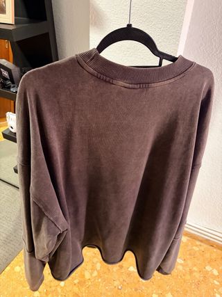 Jersey Pull and Bear Marrón