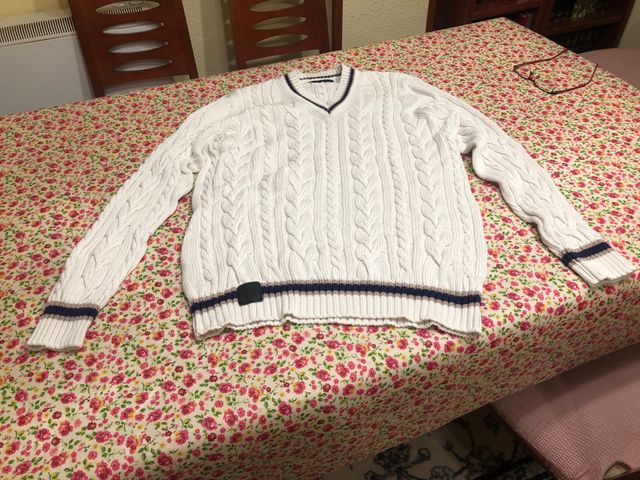 JERSEY CABALLERO CUELLO PICO ALGODON  LOEWE