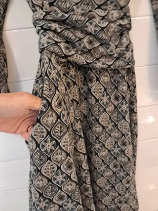 Vestito particolare fantasia