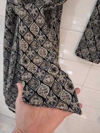 Vestito particolare fantasia