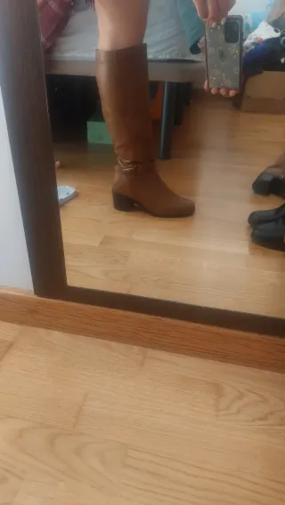Botas marrones de tacón ancho
