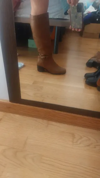 Botas marrones de tacón ancho