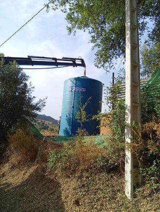 Fabricantes de depósitos y fosas de poliéster