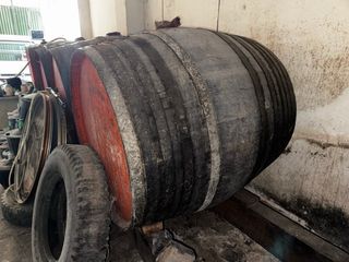 Barricas de roble Virginia y Castaño