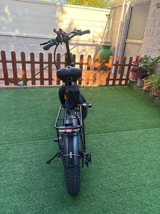Bicicleta Eléctrica Plegable Negra