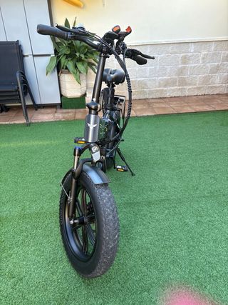 Bicicleta Eléctrica Plegable Negra