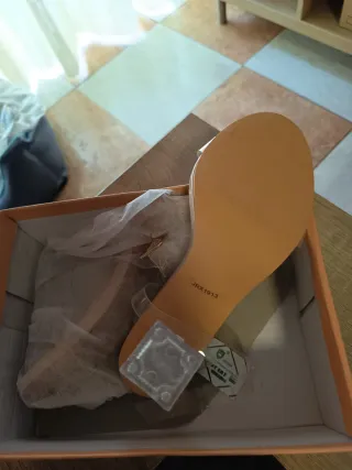 Gina Sandalias Transparentes Tacón Bloque Beige