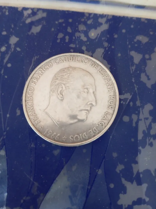 Franco 100 Pesetas  1966