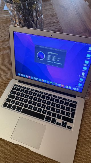 Portátil Apple MacBook Air Plata