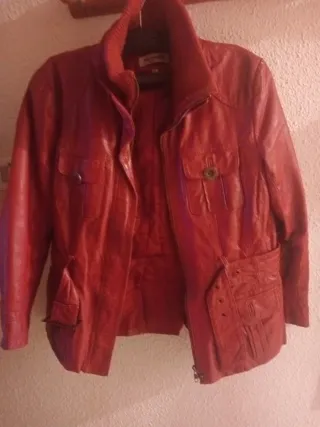 Chaqueta Piel Vintage Roja XL El Corte Inglés