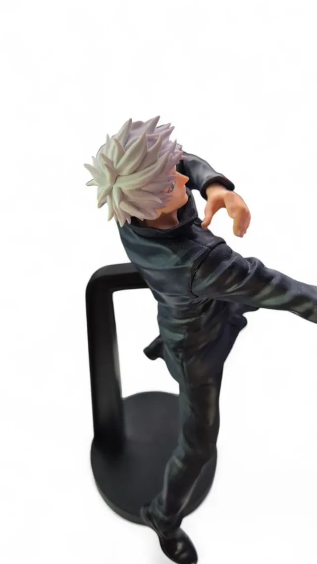 Figura de Gojo Satoru, personaje de anime