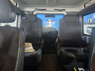 Land Rover Defender 2014