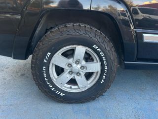 Jeep Commander 2008 4x4