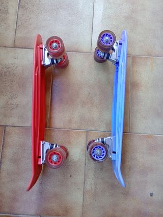 2 Monopatines Penny Board (Rojo y Azul)