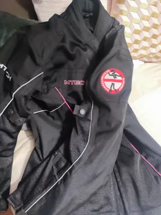 Chaqueta Moto Mtech Mujer Negra Rosa