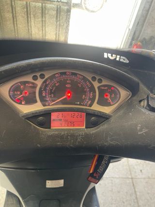 Yamaha Xmax 250