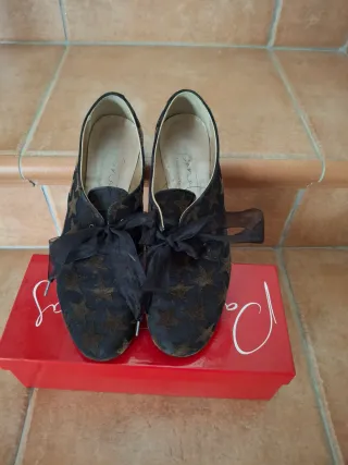 Zapatos Papanatas Blucher Estrellas Negro/Oro.