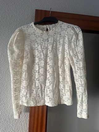 Blusa Stradivarius Encaje Blanco Talla L
