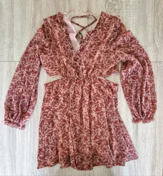 Vestido floral rosa y rojo 