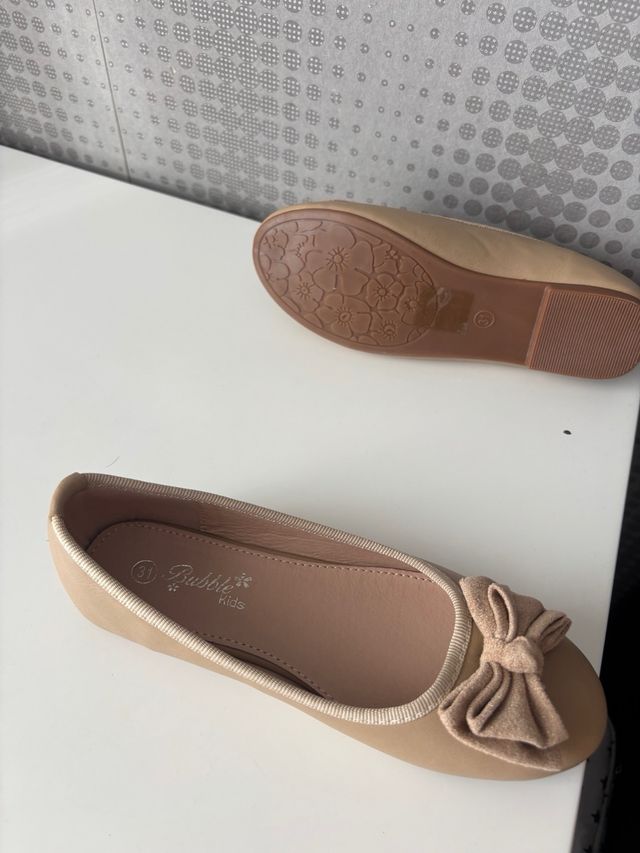 Manoletinas niña lazo beige Nmr 31