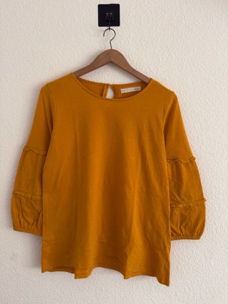 Blusa de media manga abullonada Sfera.