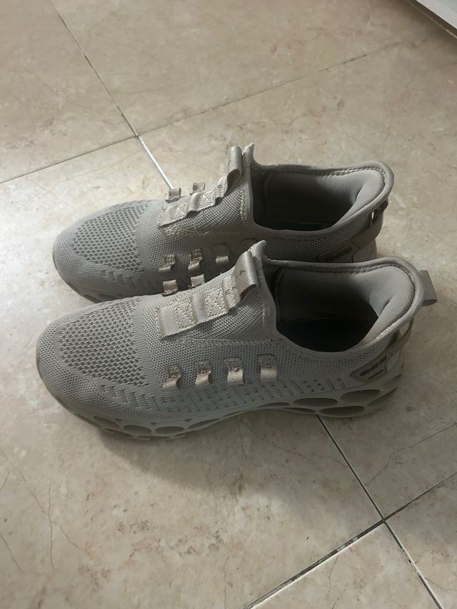 Zapatillas TENTHA grises