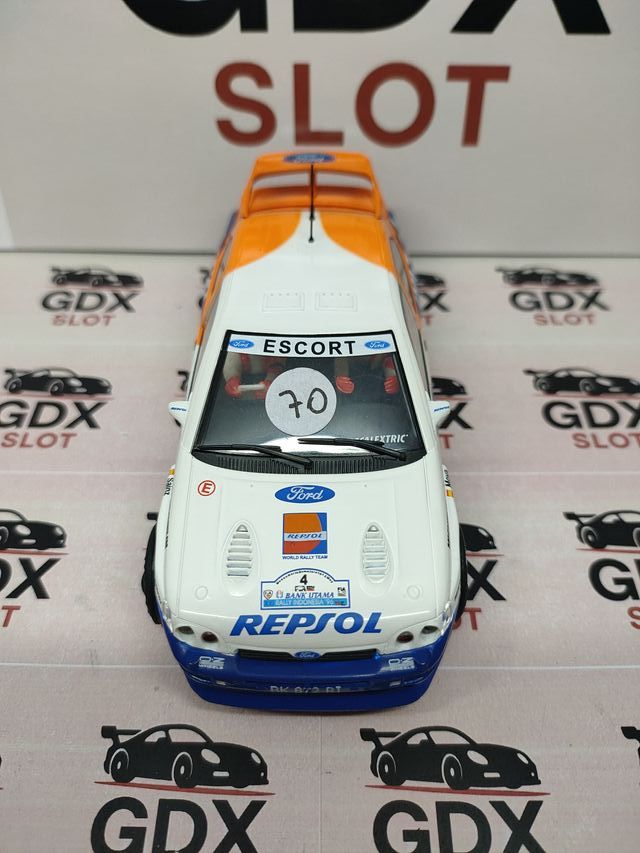 Ford Escort RS Cosworth Scalextric