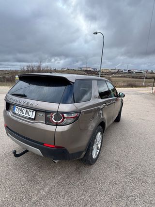 Land Rover Discovery Sport 2015