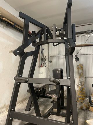 Remo Alto Unilateral Máquina 