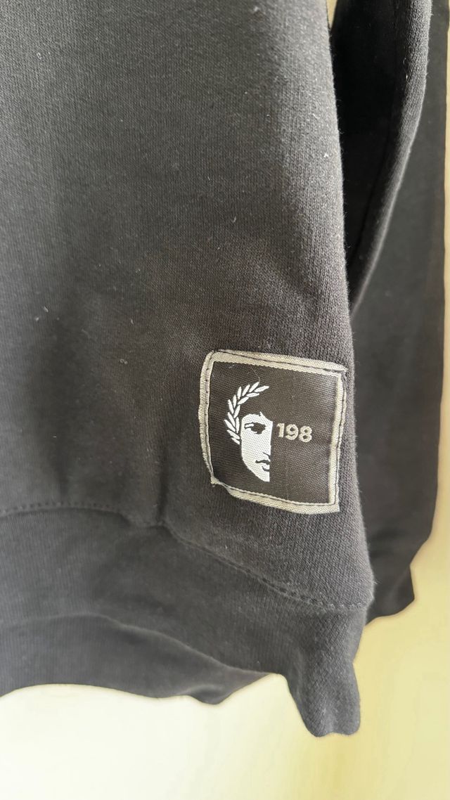 Sudadera Guernica 198 Negra