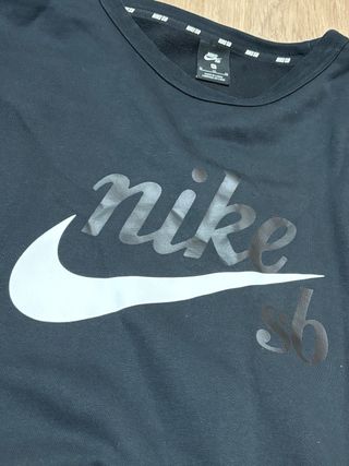 Sudadera Nike SB Negra