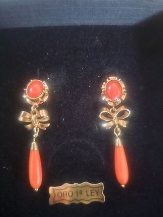 Pendientes Oro 18kt y Coral,3.47 gramos 