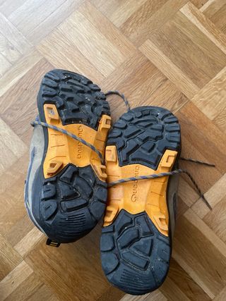 Botas de montaña Quechua Talla 38