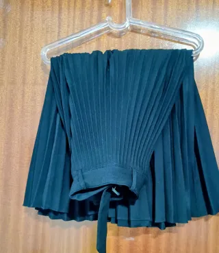 Falda larga plisada Zara Talla XS
