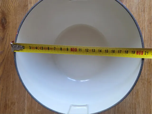 Le Creuset Fondue Hierro Fundido Roja como nueva.