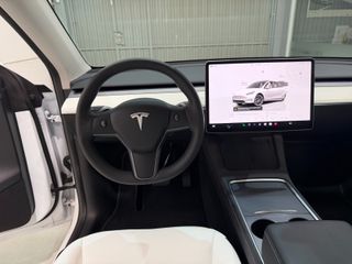 Tesla Model Y Gran Autonomía 4WD