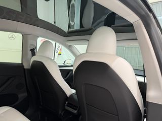 Tesla Model Y Gran Autonomía 4WD