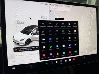 Tesla Model Y Gran Autonomía 4WD