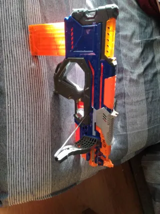 Pistola Nerf