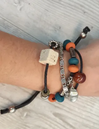 Pulsera con cuentas