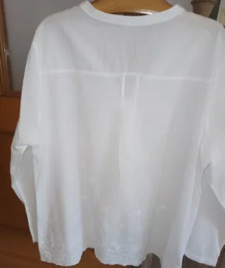 Blusa Ibicenca bordada.