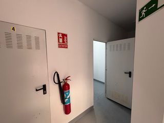 SE ALQUILA TRASTERO DETRÁS DEL MUSAC.